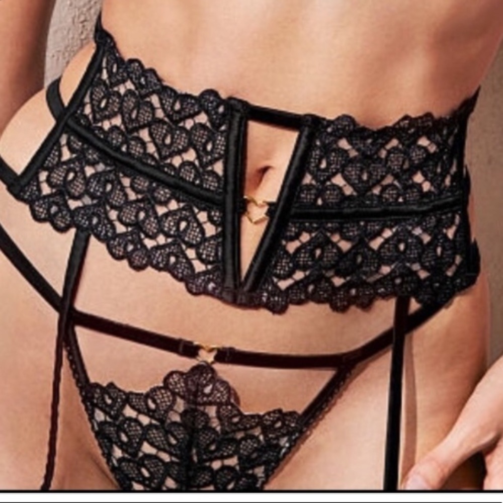 Victoria Secret Garter Belt